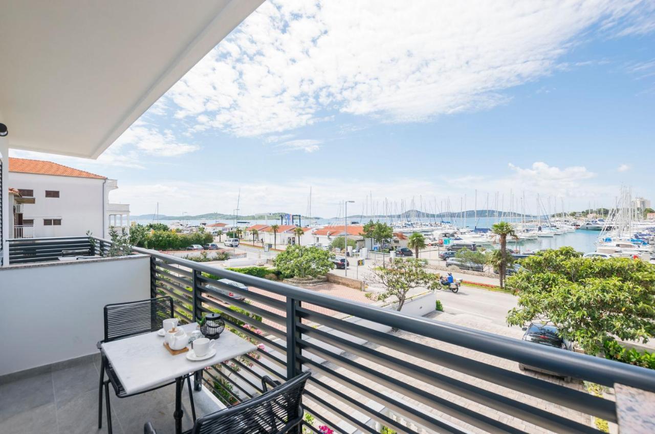 Apartments And Rooms Mare Vodice Exterior photo